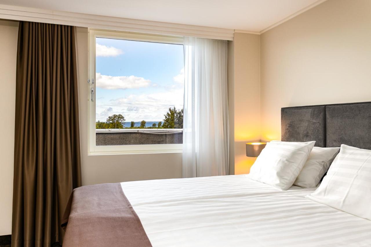 Adoryal Hotell Таллин Экстерьер фото